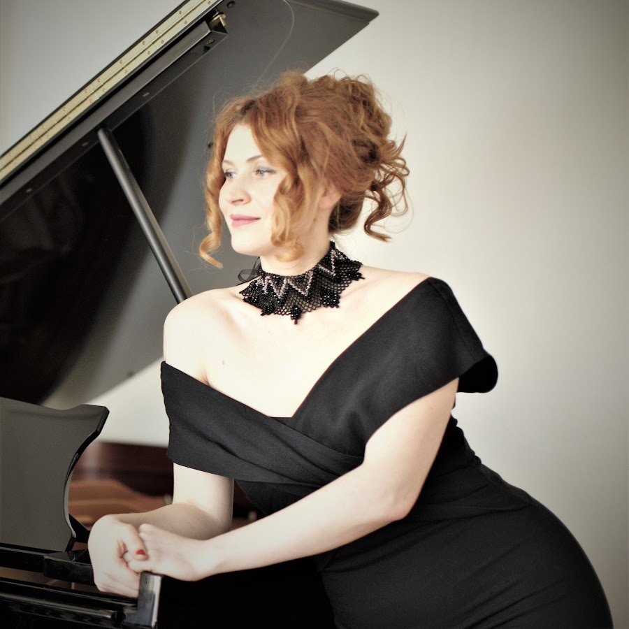 Varvara Tishina at the grand piano
